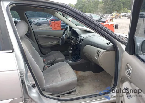 2005 Nissan Sentra 1.8S z USA, uszkodzony, nr VIN 3N1CB51D15L584296